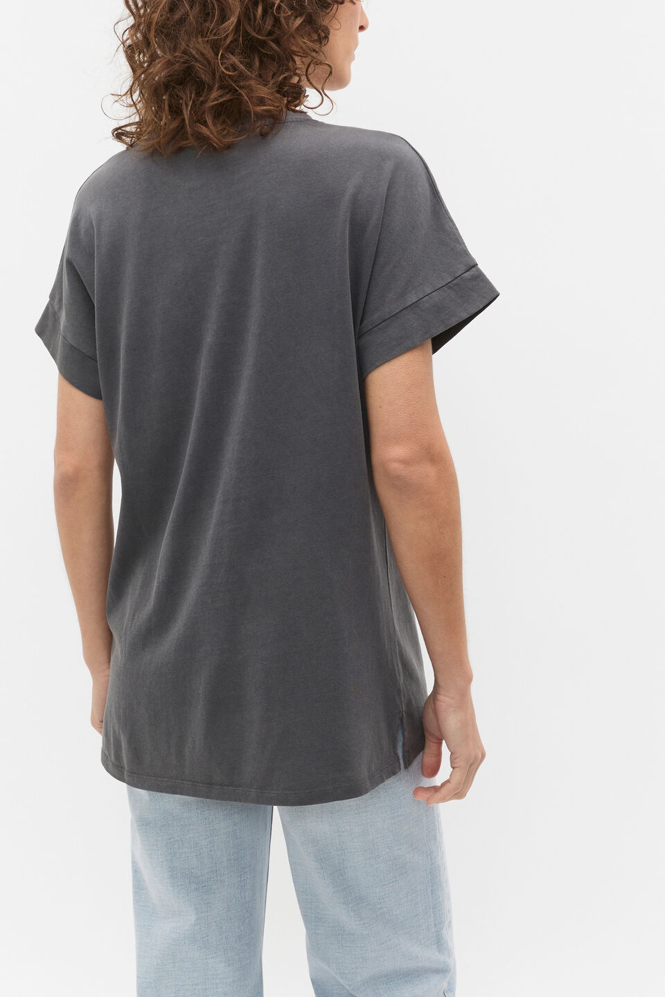 Core Longline Tee  Charcoal Wash