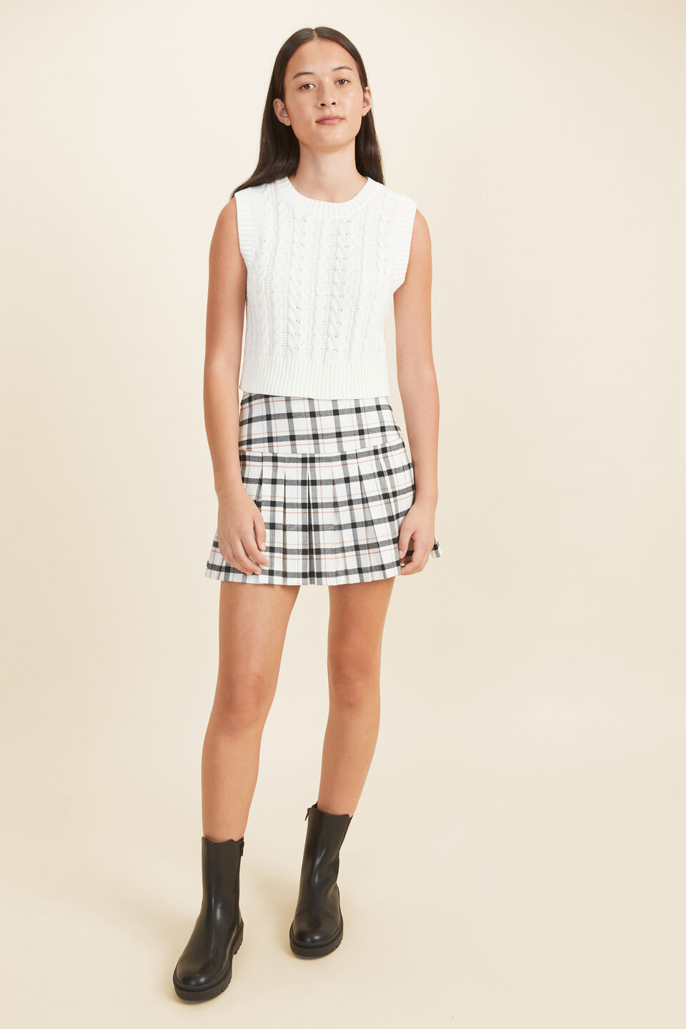 Cable Crop Vest  Cream