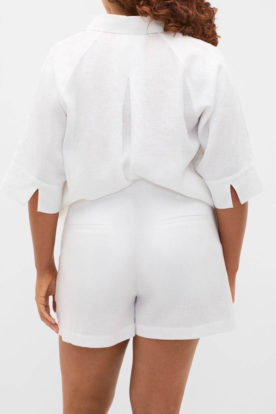 Core Linen High Rise Short  Whisper White