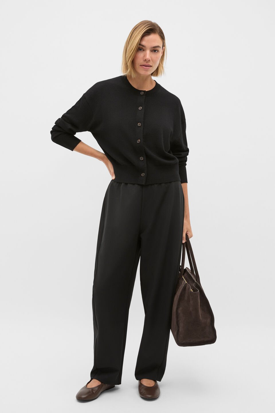 Easy Barrel Leg Pant  Black