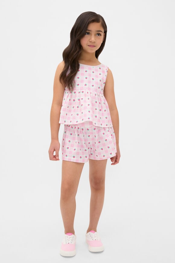 Strawberry Short  Classic Cream  hi-res