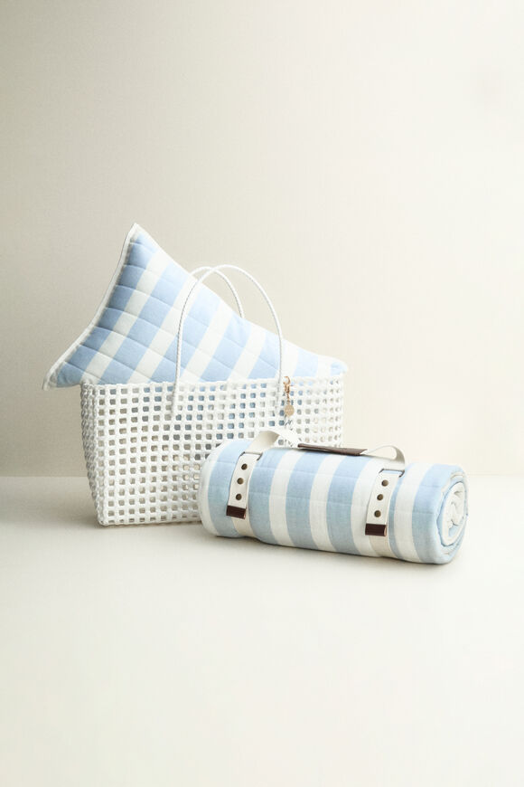 Kiano Picnic Rug  Chalk Blue  hi-res
