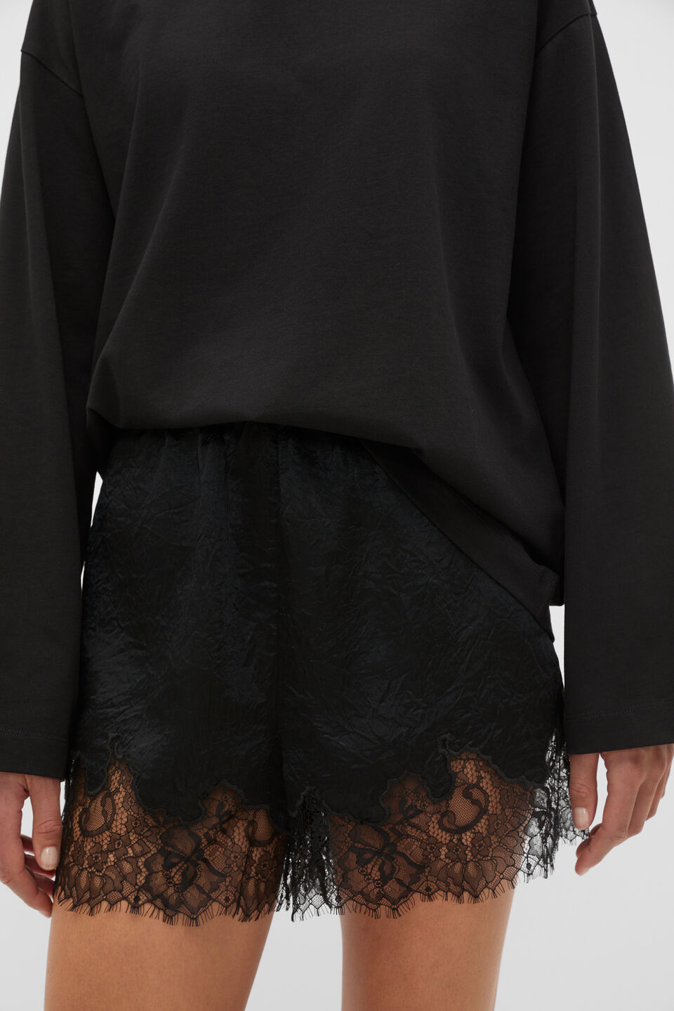 Crinkled Satin Lace Trim Short  Black