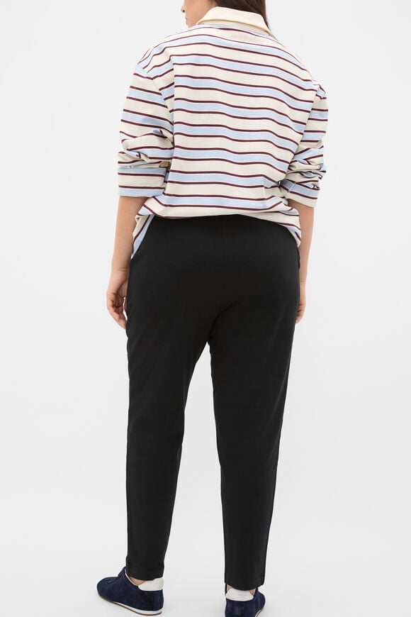 Core Heritage Jersey Trackpant  Black  hi-res