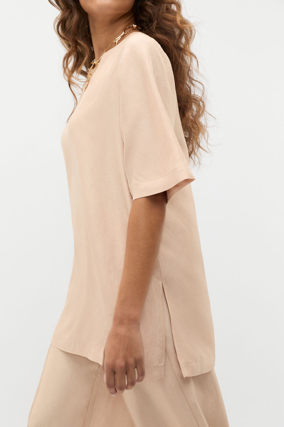 Crinkled Satin Split Hem Tee  Ecru