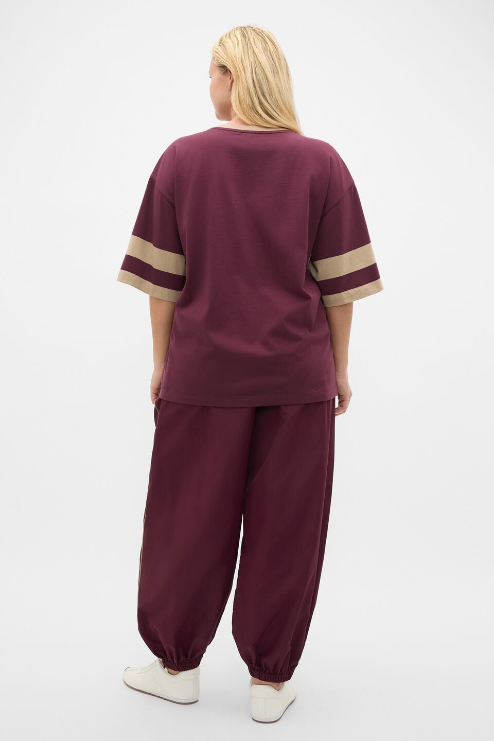 MD Cotton Contrast Boyfriend Tee  Plum Red