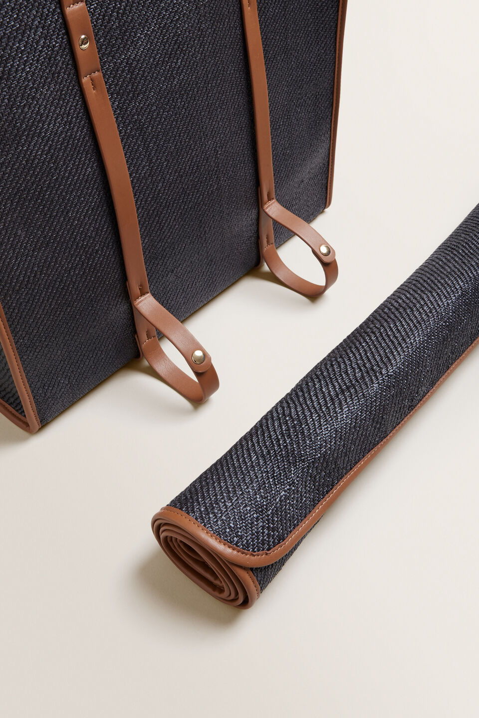 Straw Beach Set  