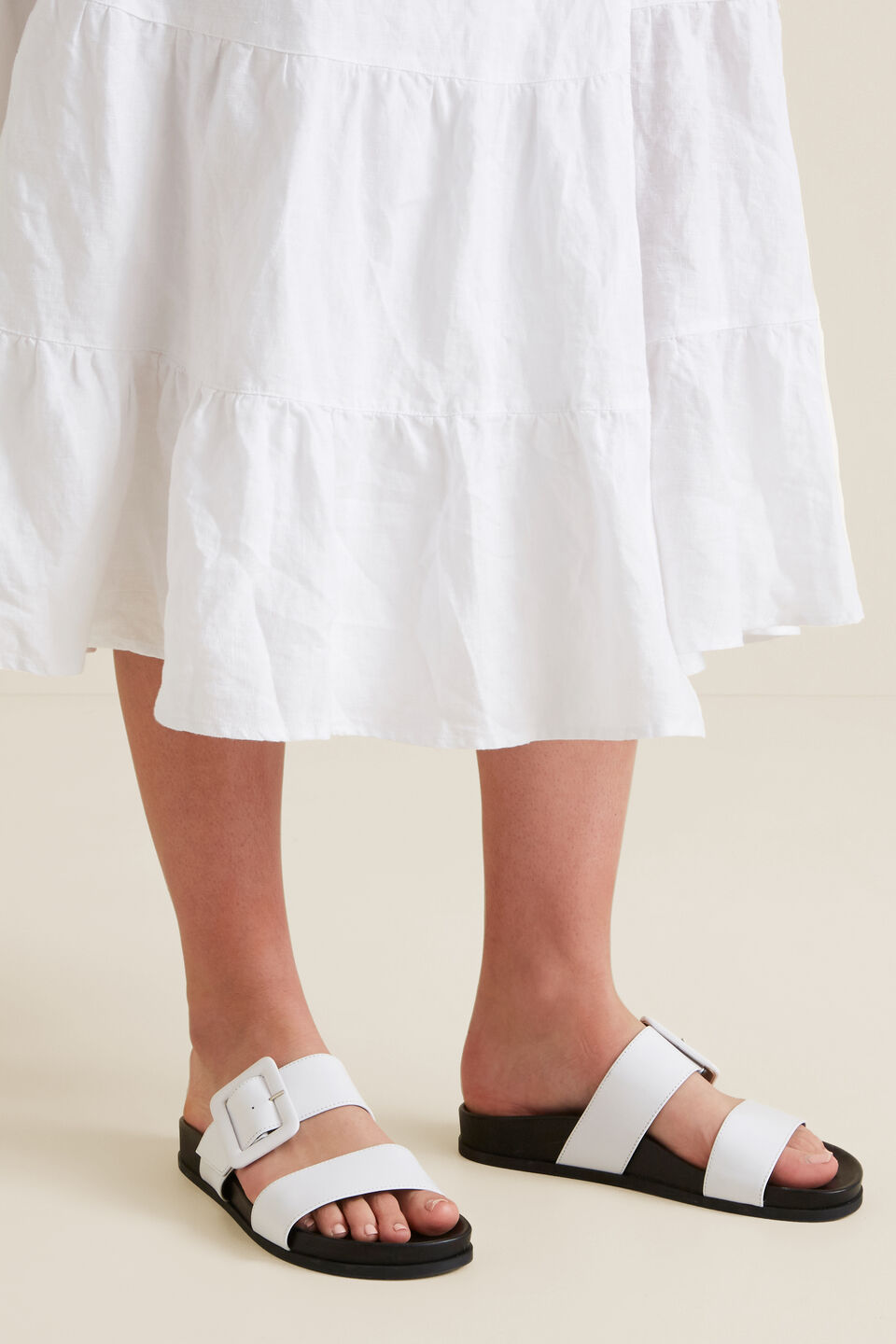 Lilly Footbed Sandal  1