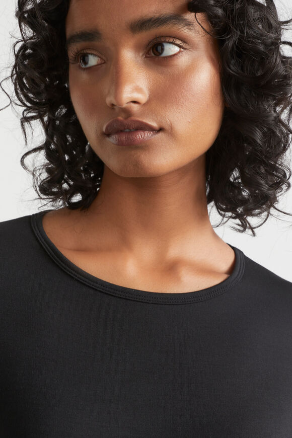 Core Asymmetrical Top  Black  hi-res
