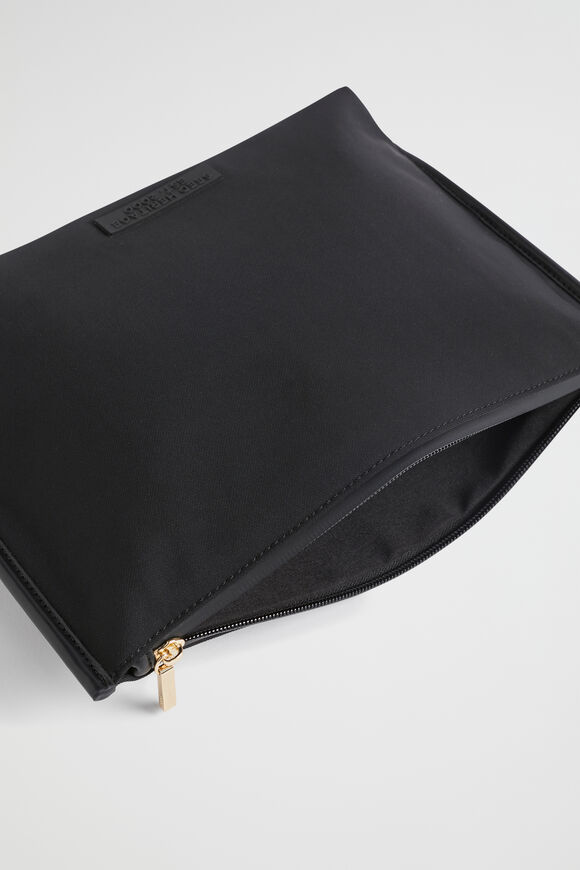 Heritage Logo Pouch  Black  hi-res