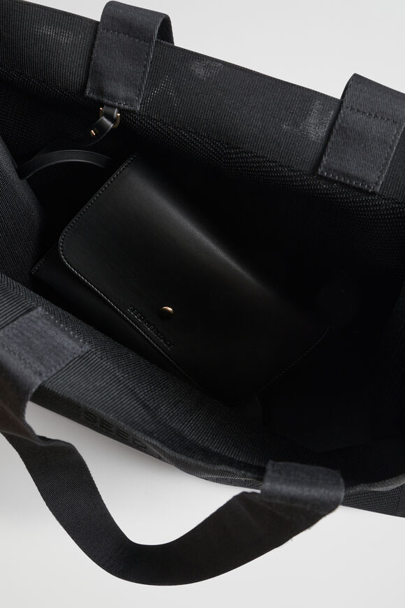 Knitted Tote  Black  hi-res