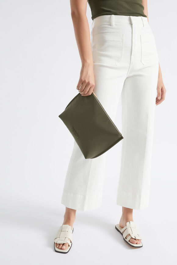 Heritage Logo Pouch  Dark Fern  hi-res