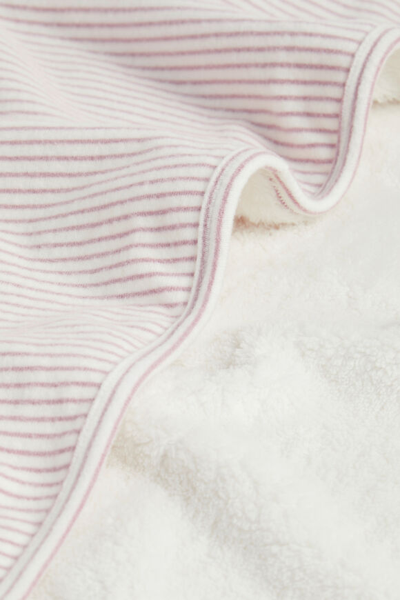 Brushed Sherpa Blanket  Berry  hi-res