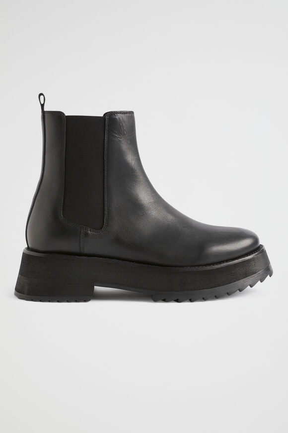 Elliot Gusset Boot  Black  hi-res