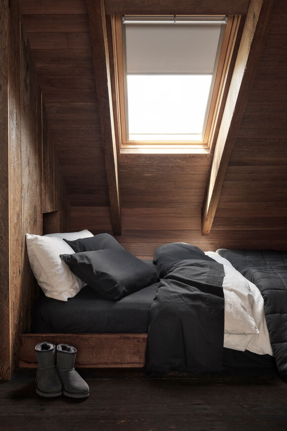 Alba Queen Fitted Sheet  Charcoal  hi-res