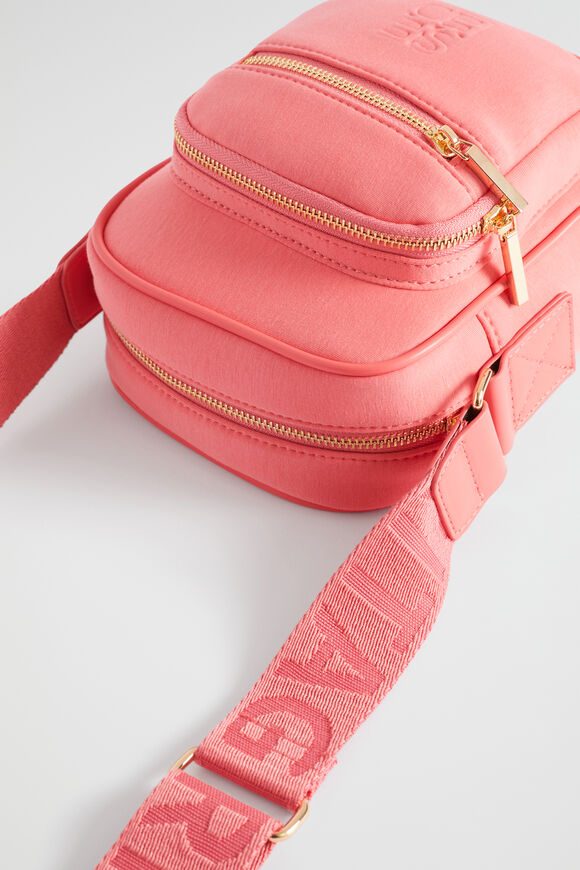 Logo Jersey Camera Bag  Primrose  hi-res