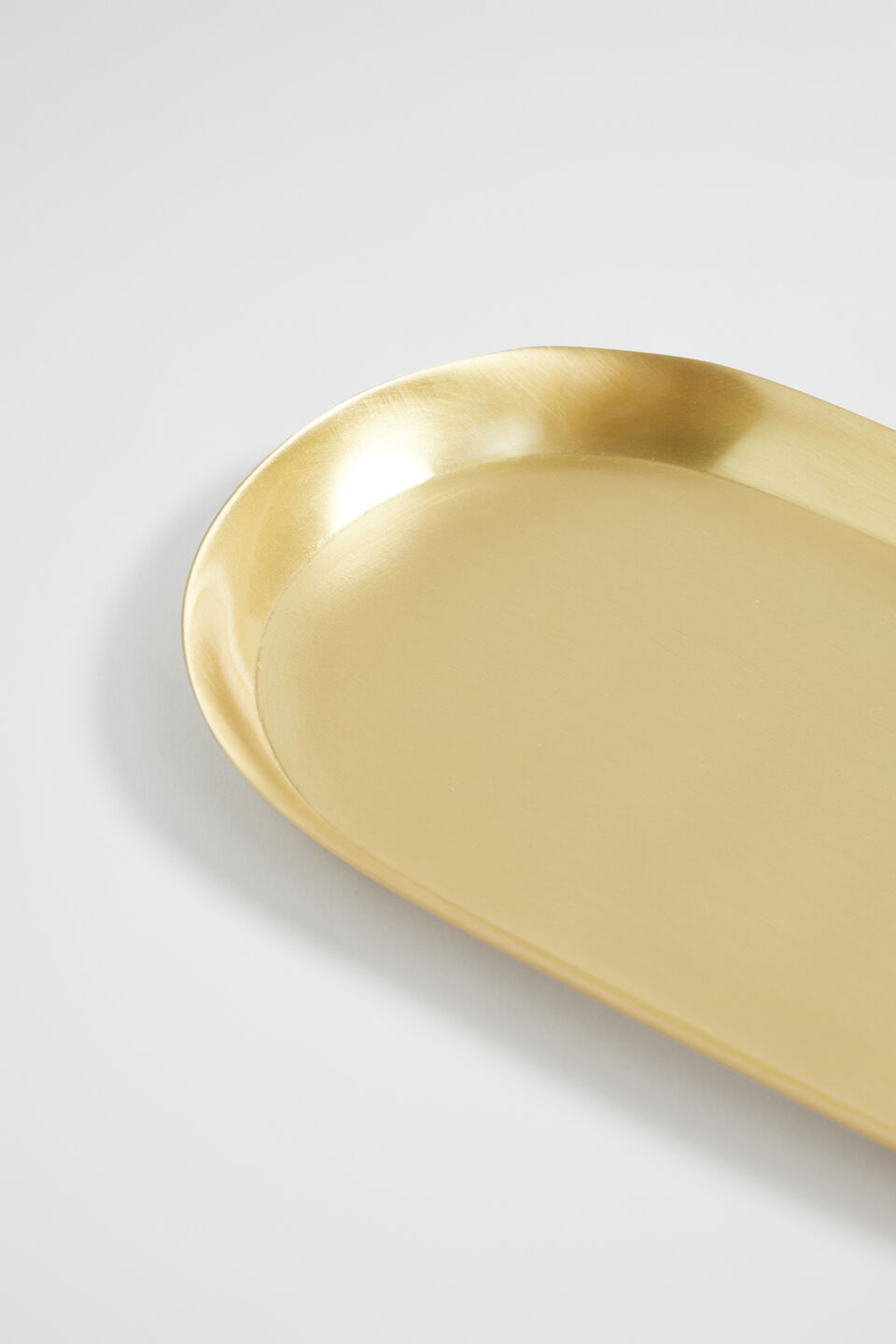 Rae Oval Tray  Brass