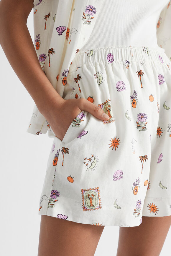 Soleil Short  White  hi-res
