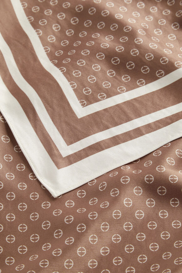 Print Square Scarf  Scarf Print  hi-res