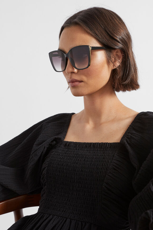 Hannah D Frame Sunglasses  Black  hi-res