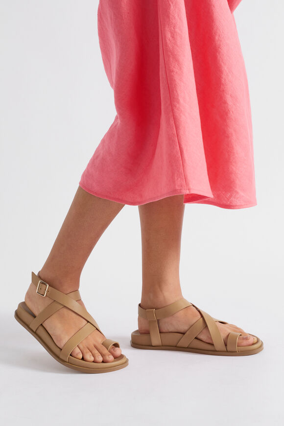 Tori Footbed Sandal  Caramel  hi-res