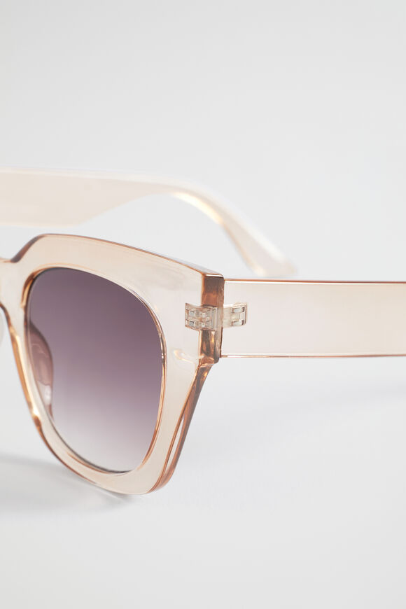 Sutton D Frame  Sheer Beige  hi-res