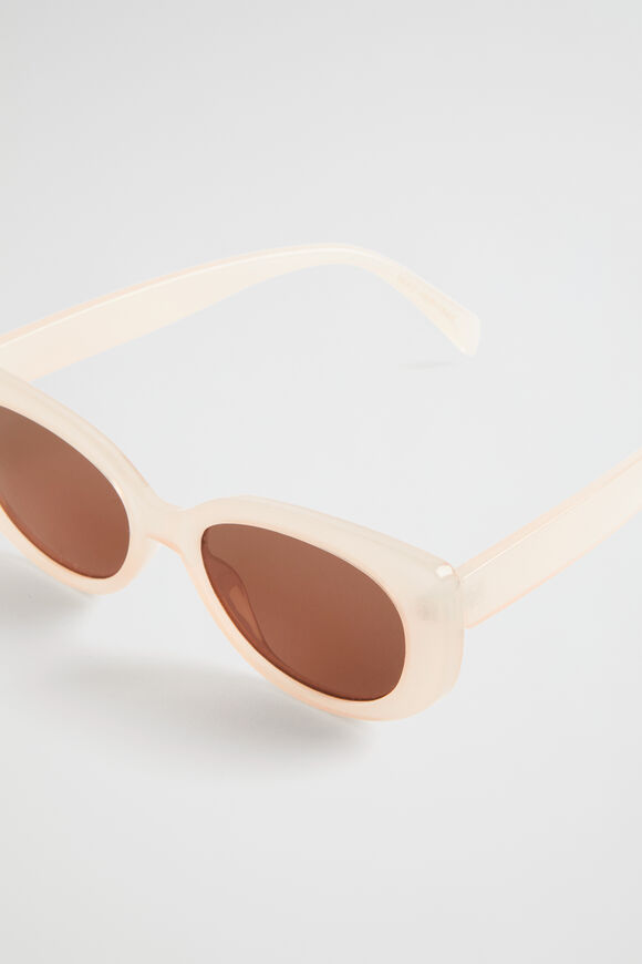 Greta Oval Sunglasses  Magnolia  hi-res