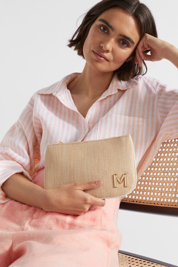 Initial Pouch  M  hi-res