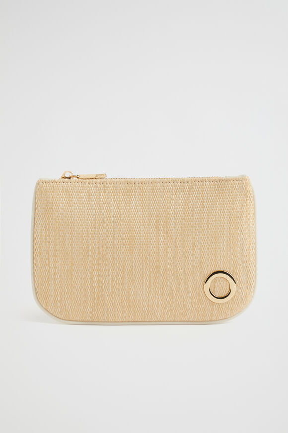 Initial Pouch  O  hi-res