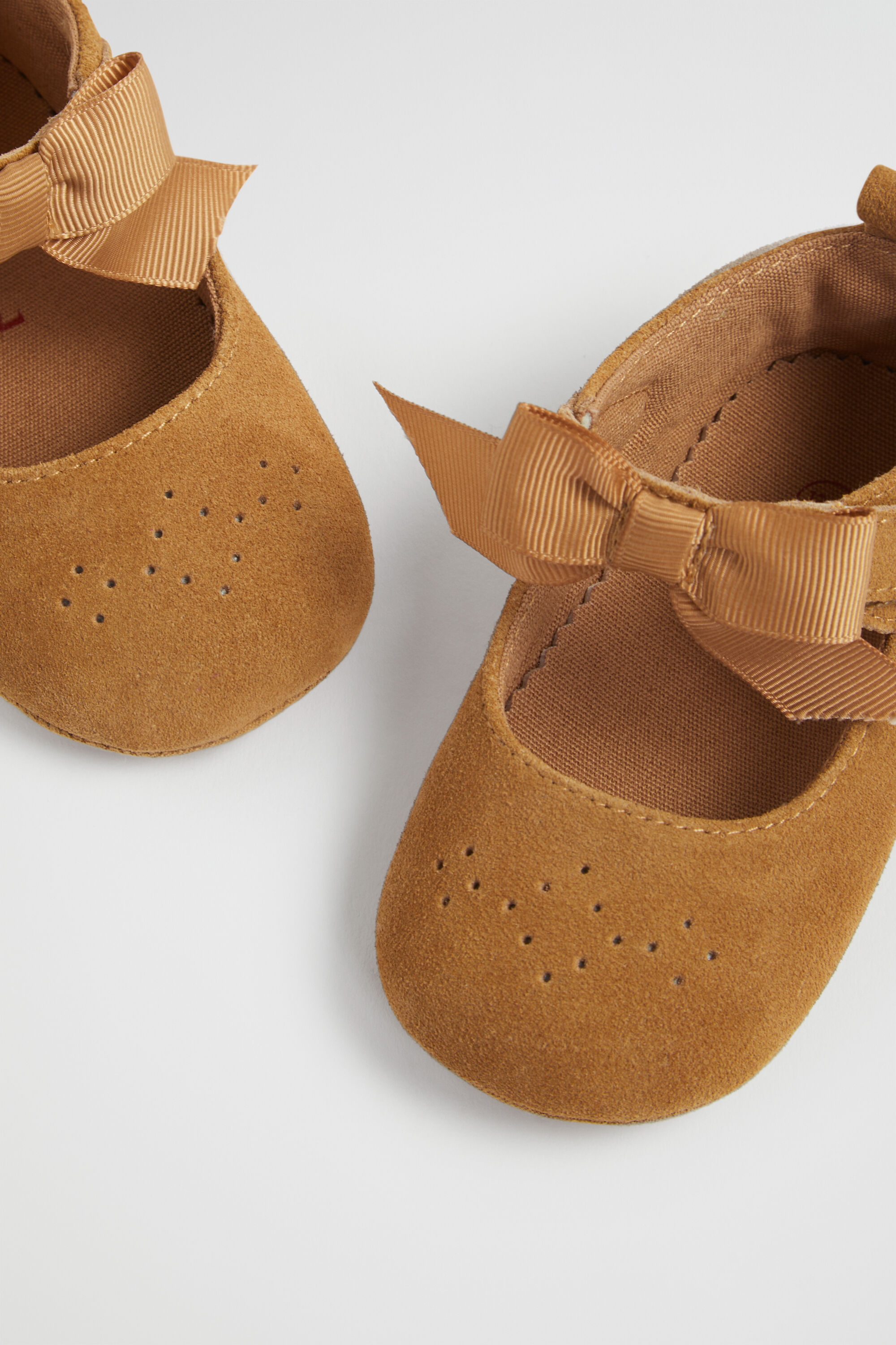 Seed baby hotsell girl shoes