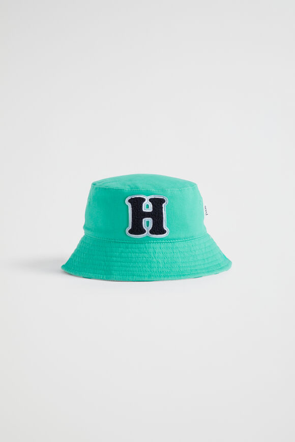 Initial Sun Hat  H  hi-res
