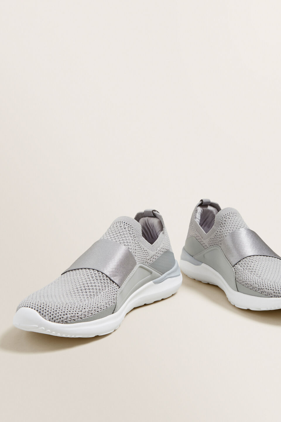 Ivy Pull On Sneaker  Grey