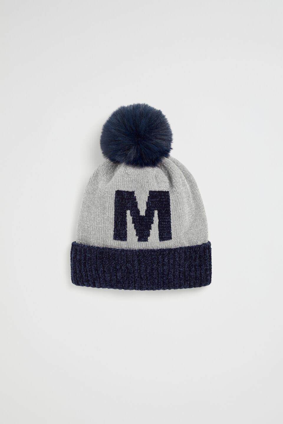 Initial Beanie  M