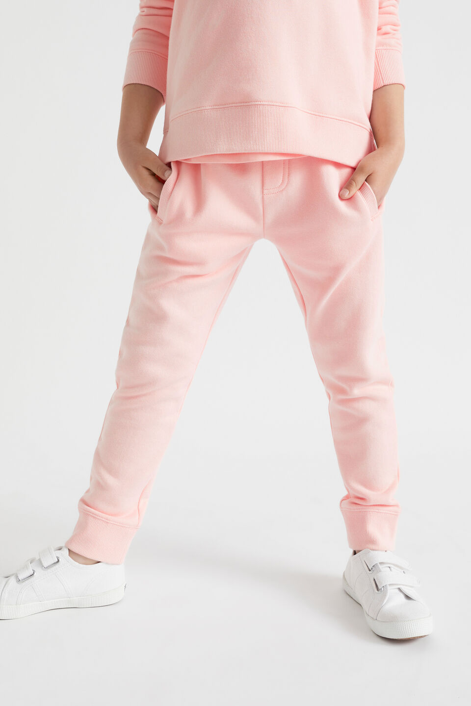 Core Trackpant  Dusty Rose