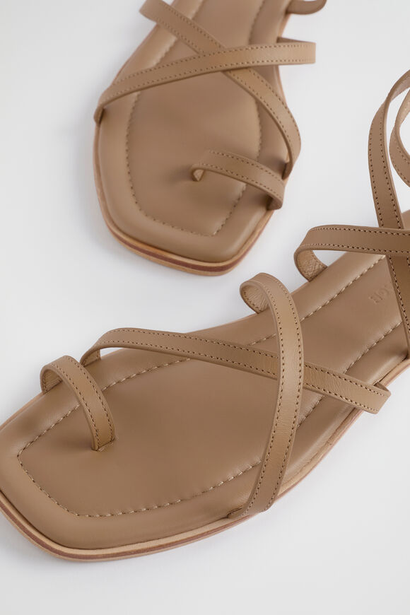 Addison Flat Sandal  Caramel  hi-res