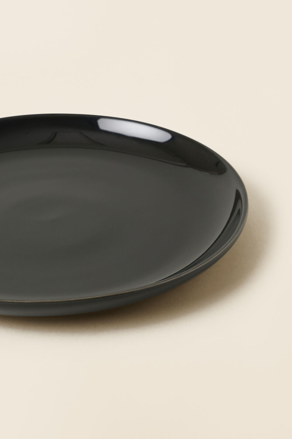 Lou Dinner Plate  Charcoal