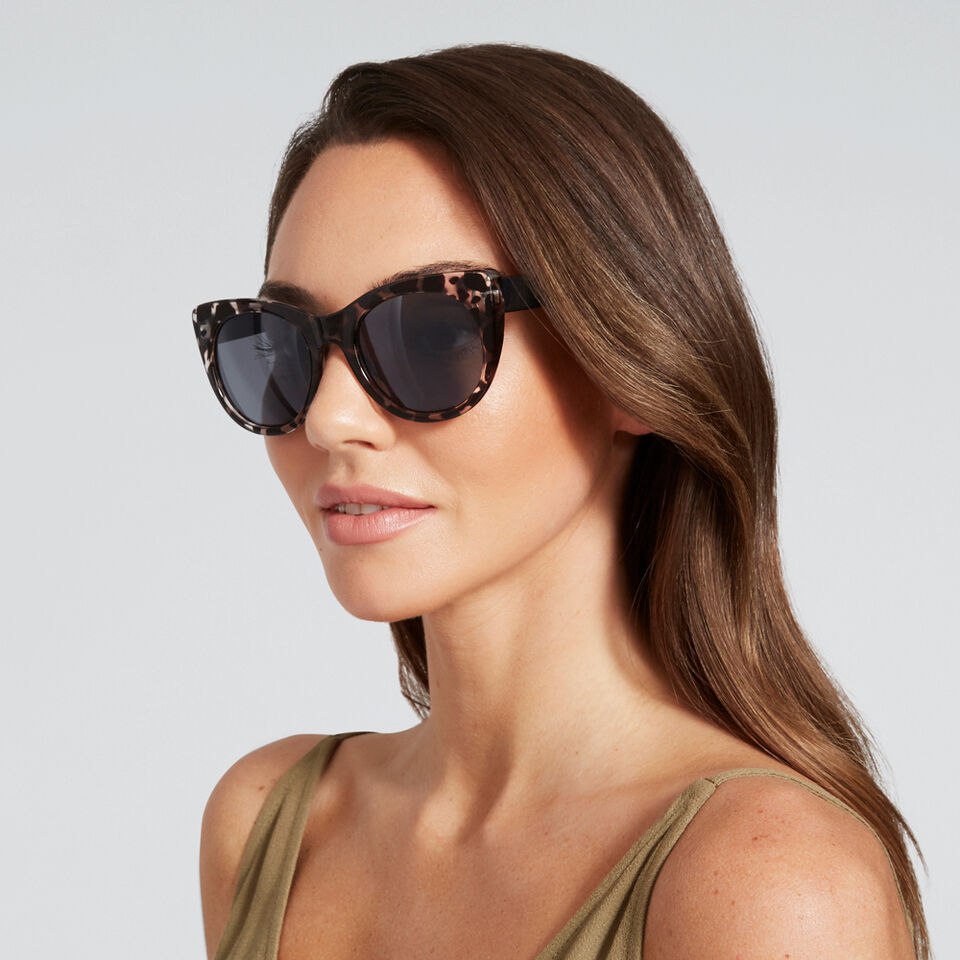 Amelie Cats Eye Sunglasses  