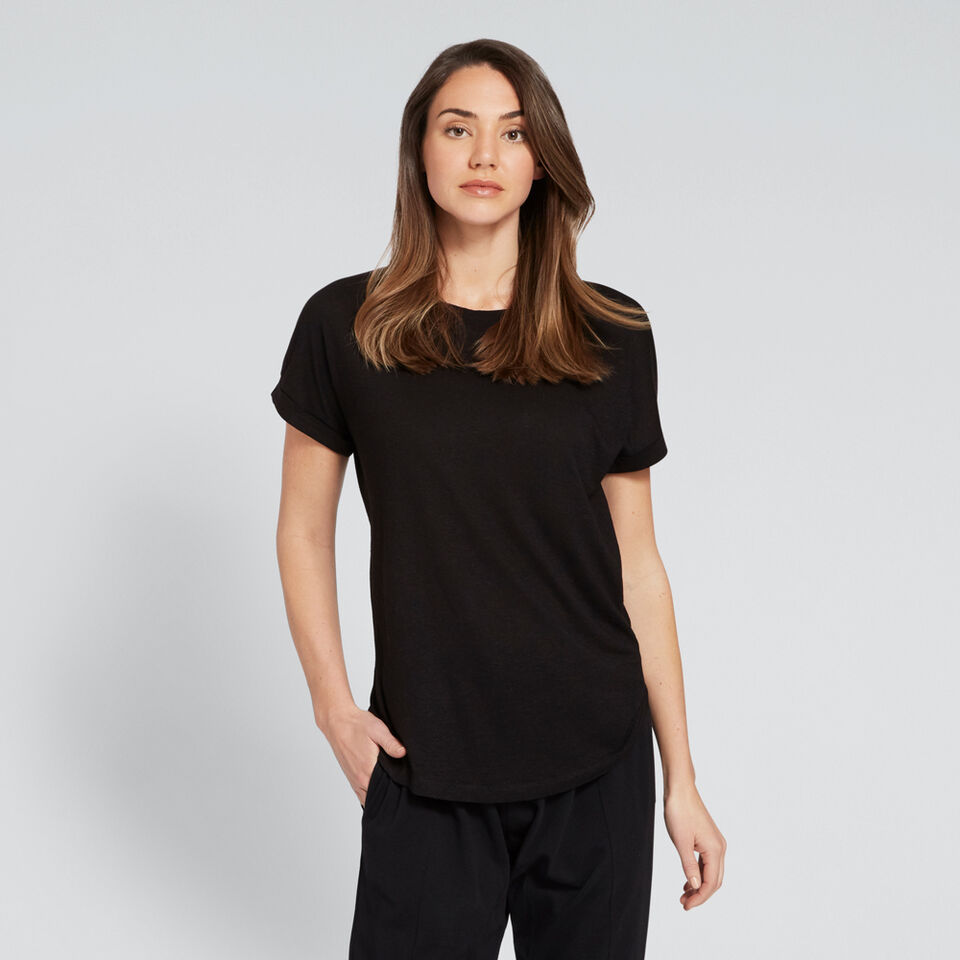 Core Basic Tee  