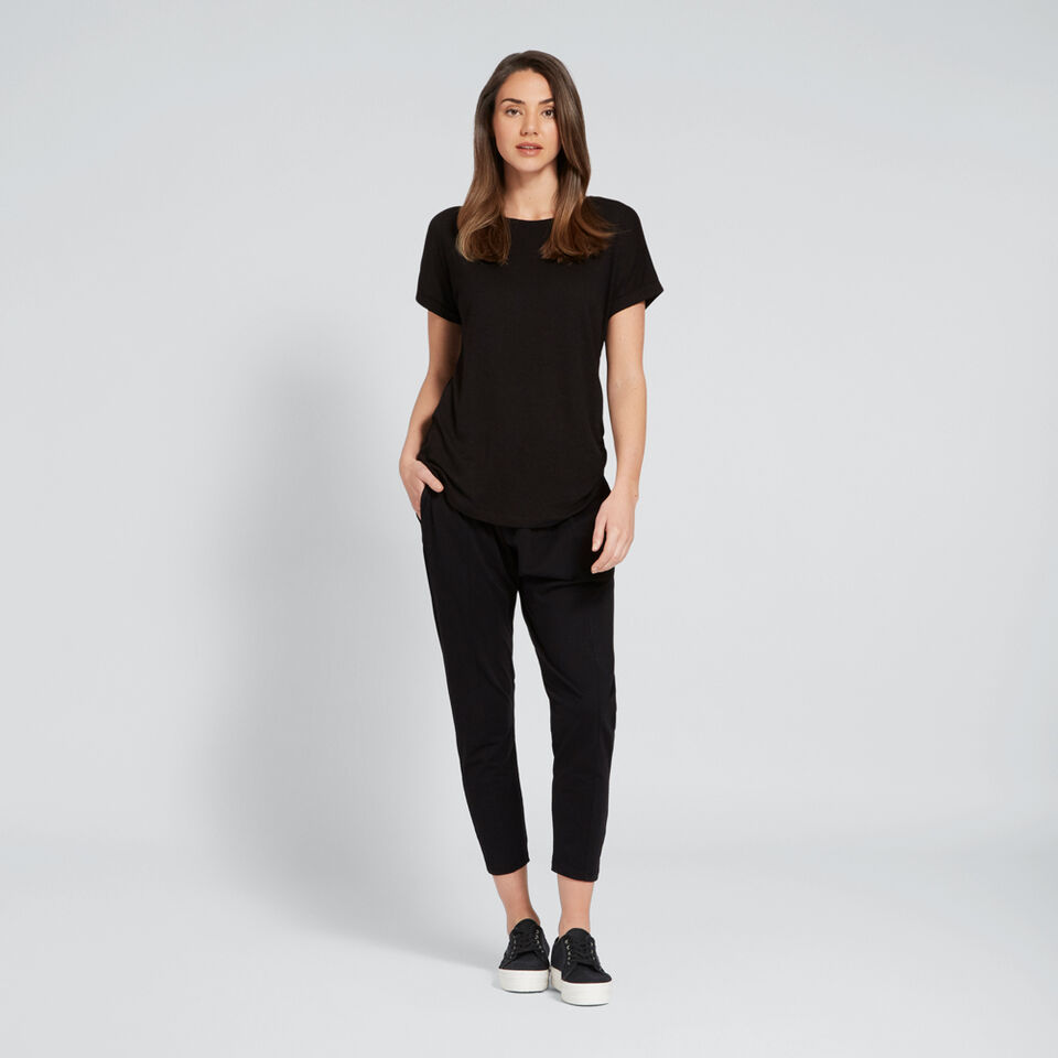 Core Basic Tee  