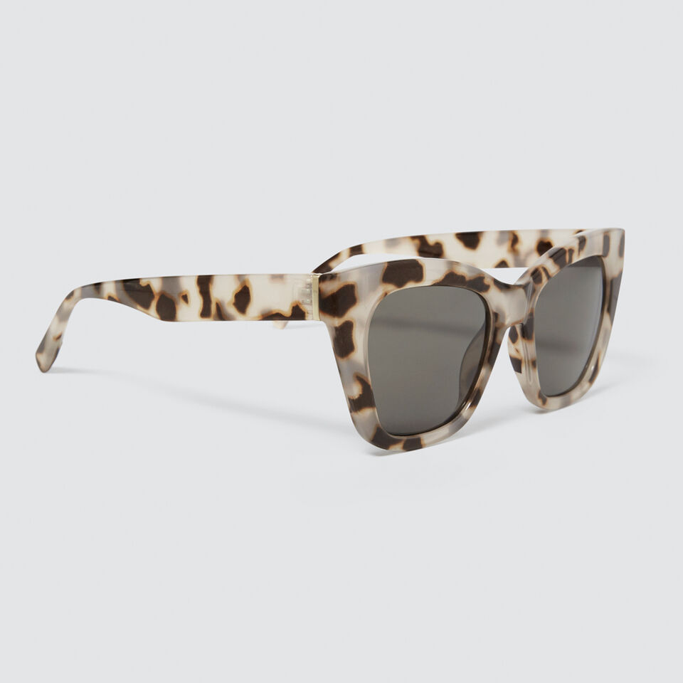 Lottie D-Frame Sunglasses  