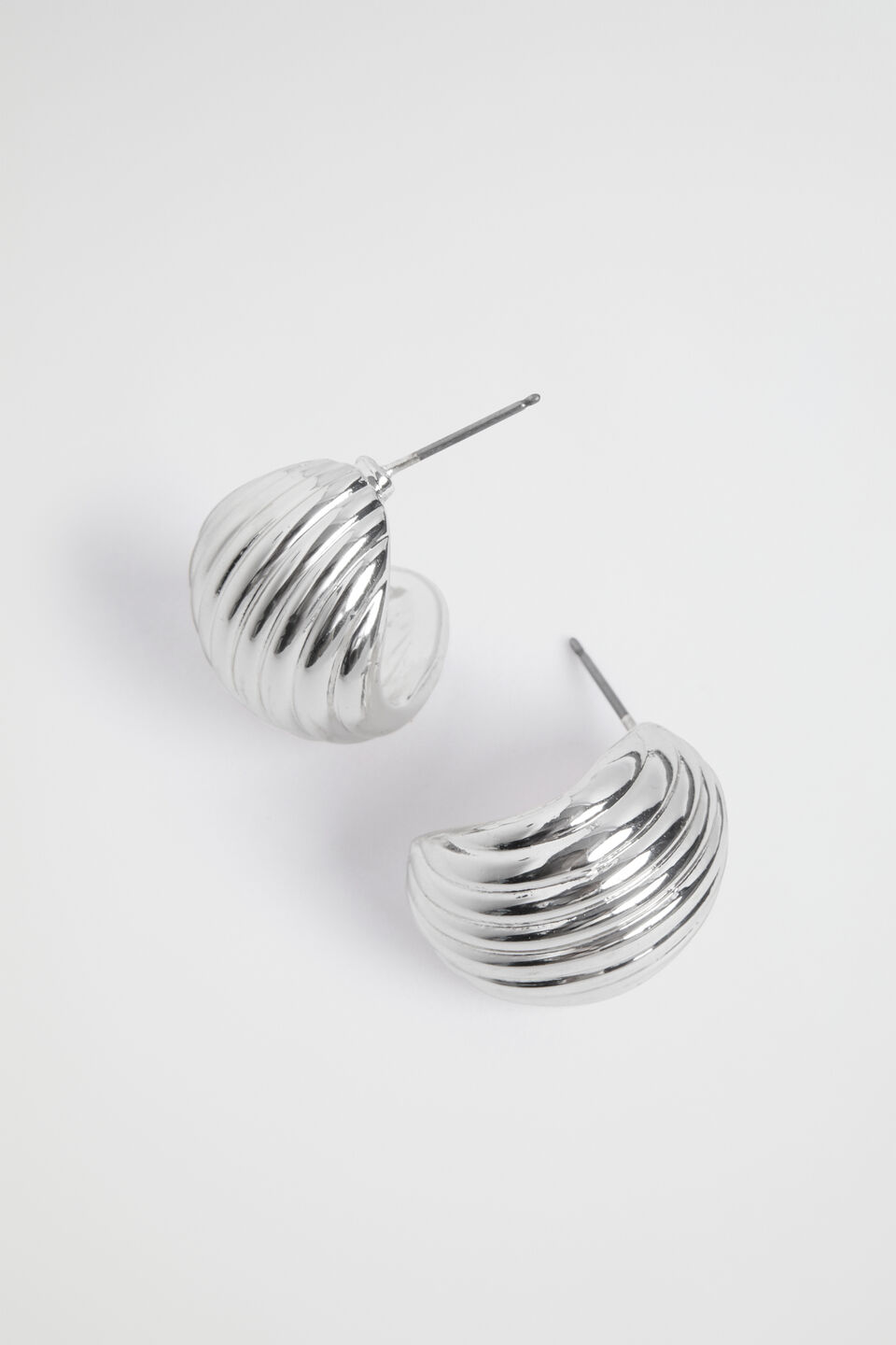 Ribbed Drop Earring  Silver