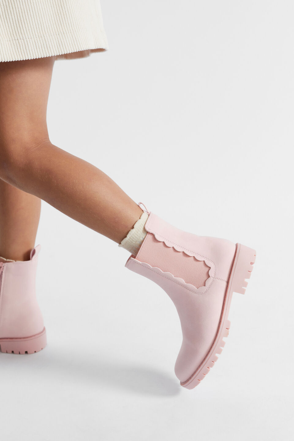 Scallop Gusset Boot  Dusty Rose