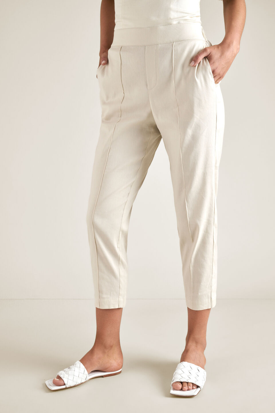 Slim Pintuck Pant  