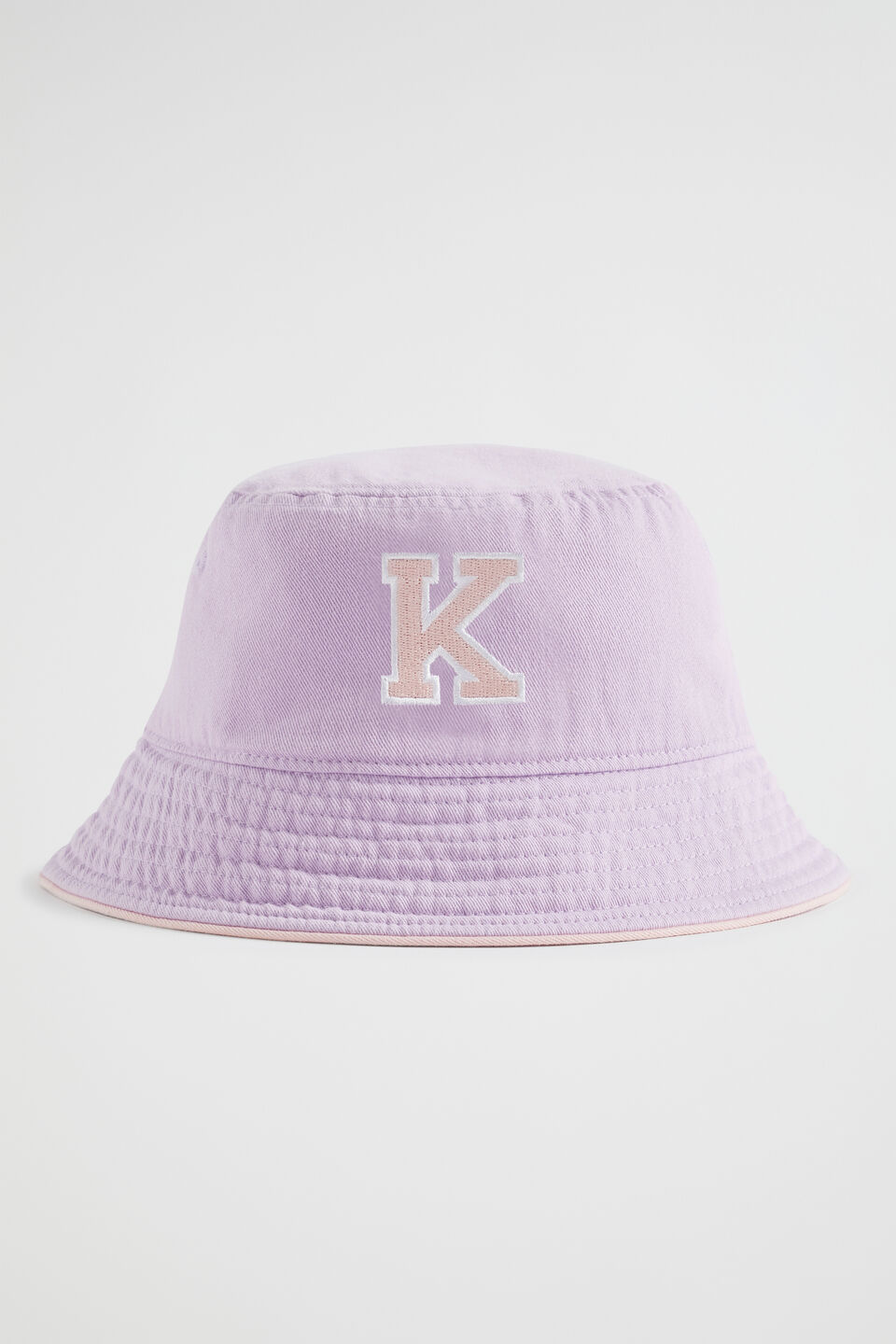 Initial Emb Bucket Hat  K