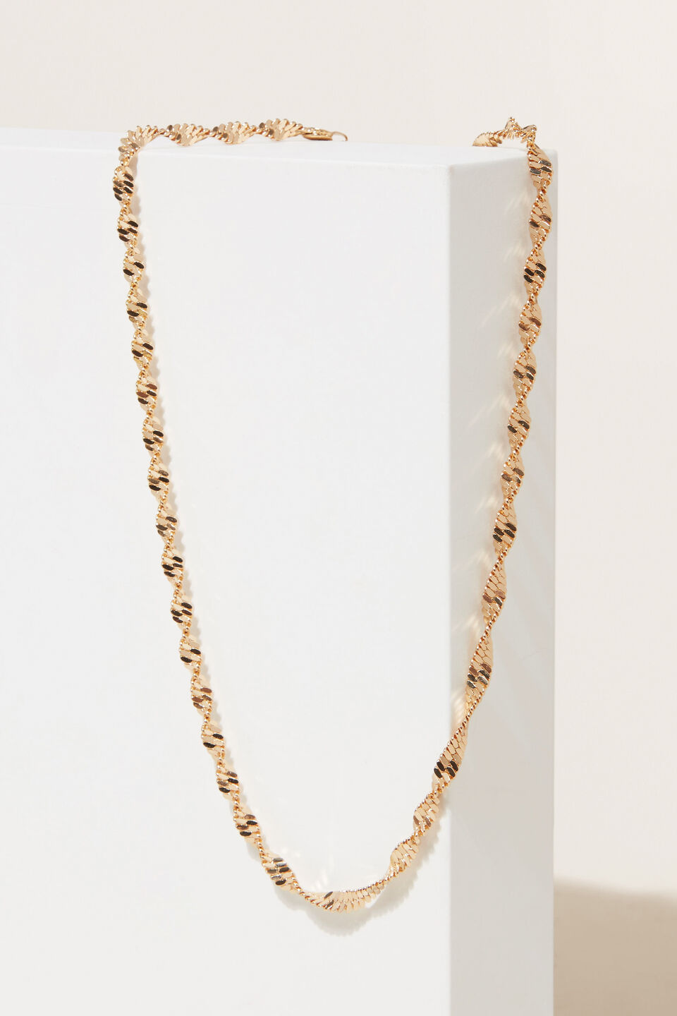 Twisted Necklace  Gold