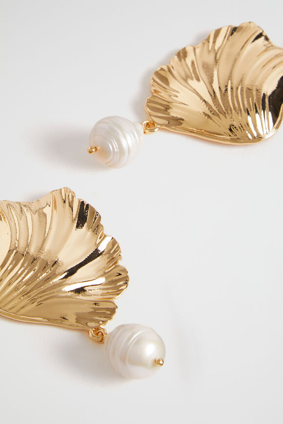 Fan Pearl Earring  Gold  hi-res