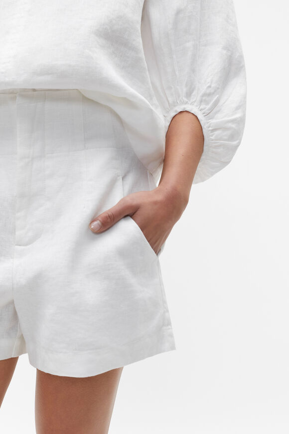 Core Linen Waisted Short  Whisper White  hi-res