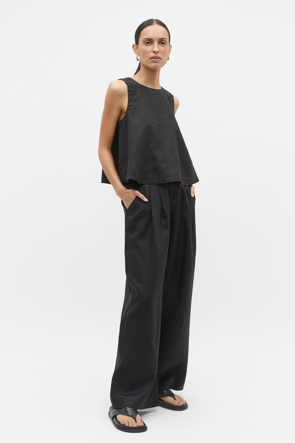 Core Linen Shell Top  Black