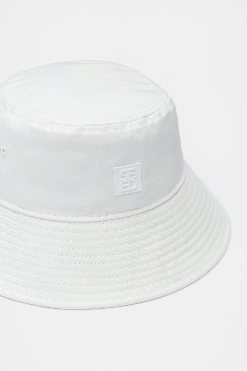 Logo Bucket Hat  Marshmallow