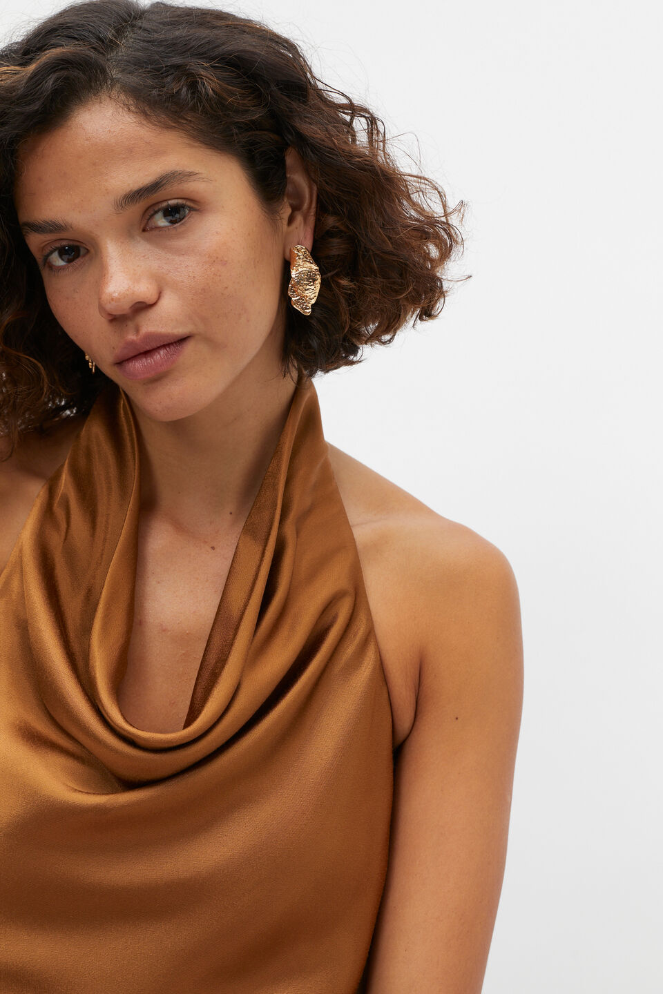 Crumpled Earring  Gold